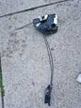 Suzuki swift mk6 zamek drzwi lewych przednich 8 pin