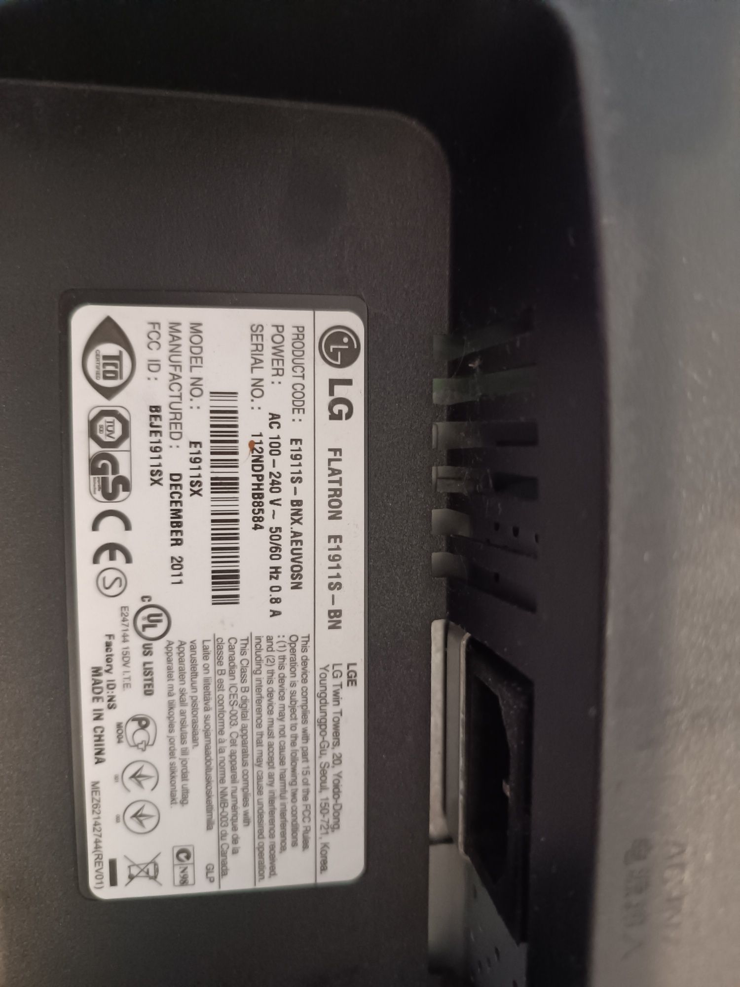 Monitor komputerowy LG