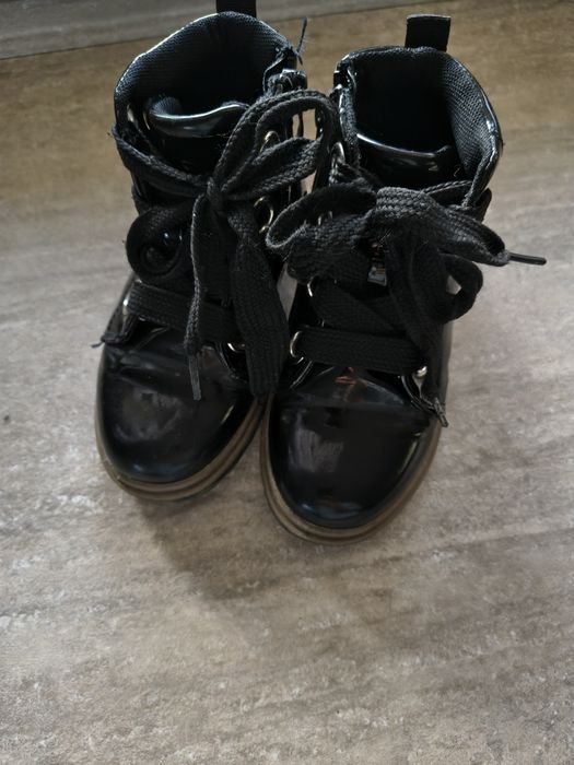 Botki, trzewiki dla dziewczynki 26