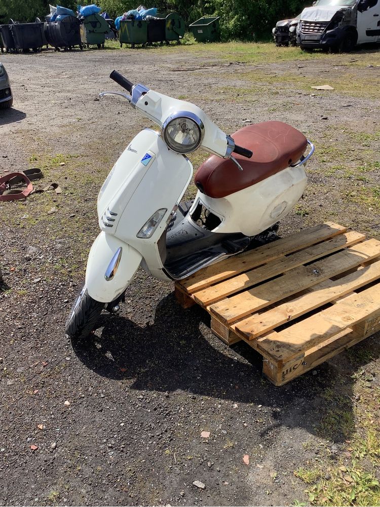 skuter piaggio vespa 2014 rok 50cm