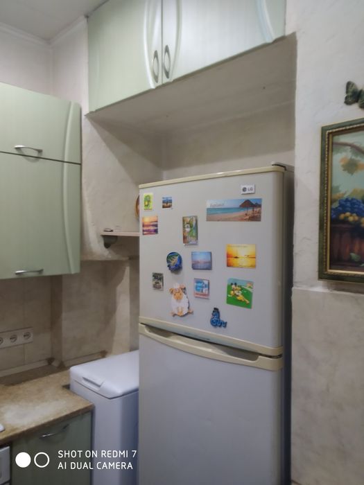 Продам недорого 2-х кімнатну квартиру