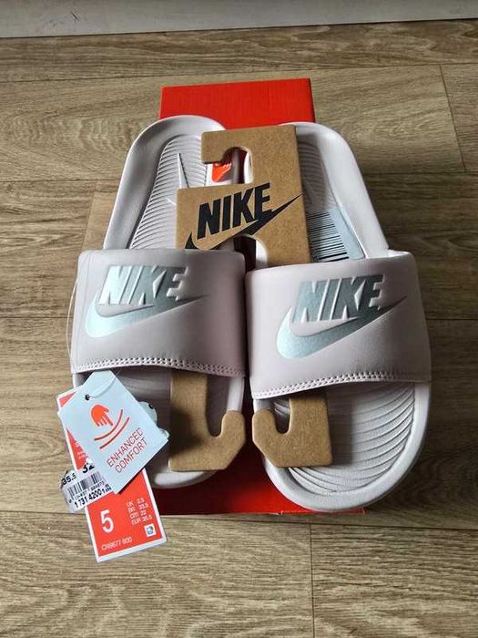 Nowe buty damskie Nike