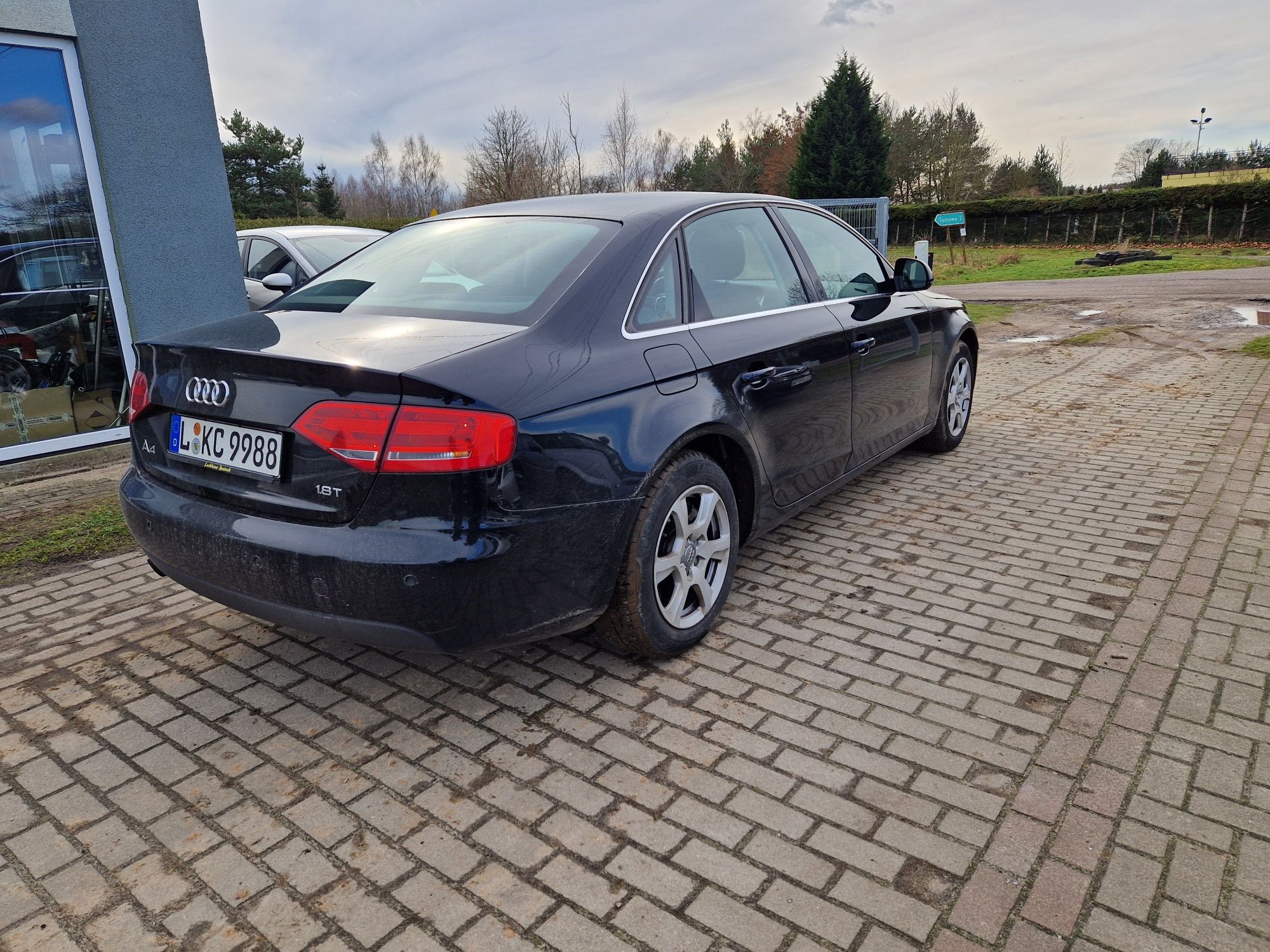 Audi A4 B8 1.8 benzyna 169 tys km