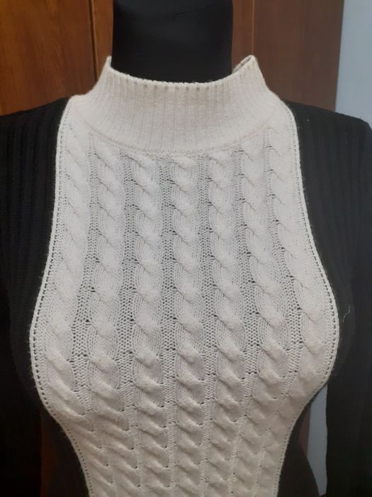 Sukienka dzianinowa Midi z USA, rozm. S