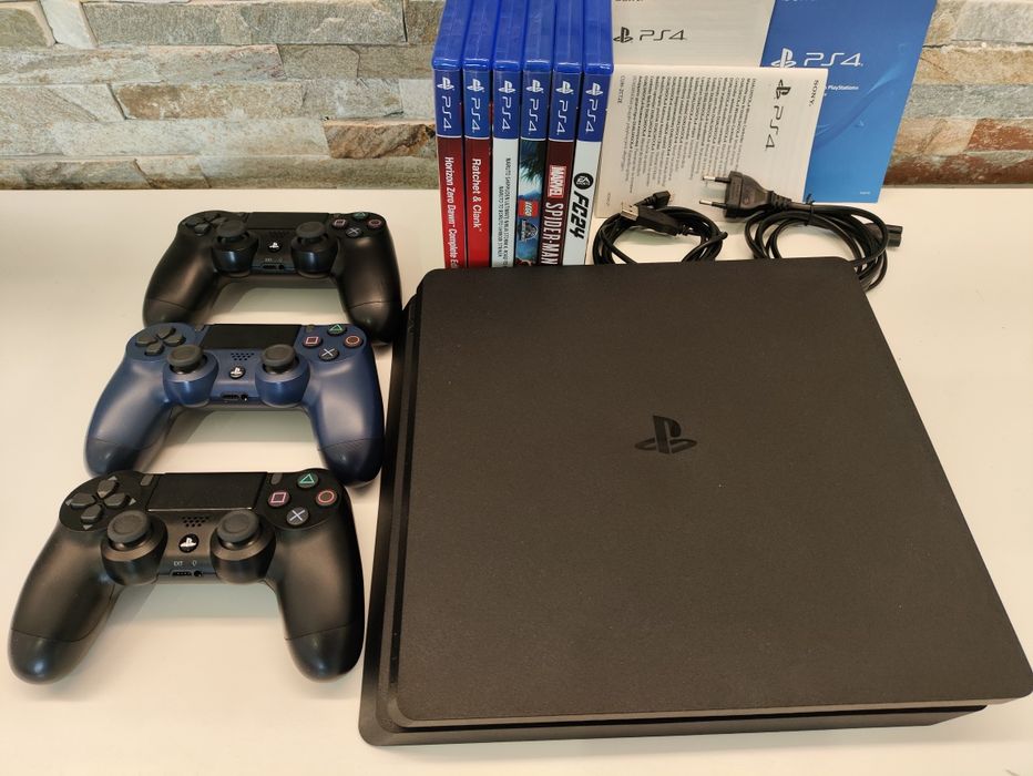 Play Station 4 Silm 500GB