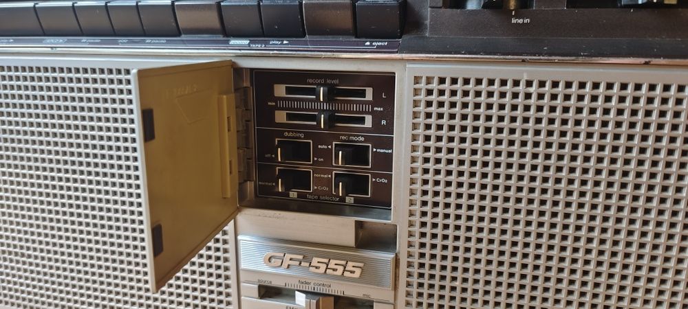 Magnetofon Sharp GF-555X sprawny.