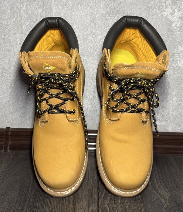 Продам чоловічі зимові ботинки Dunlop