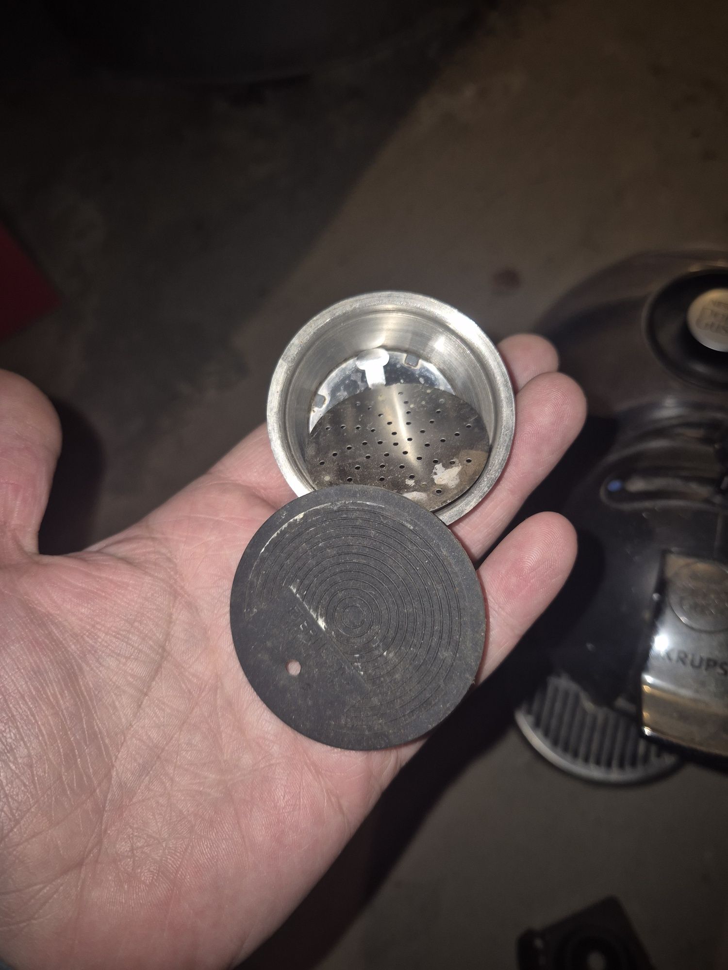 Ekspres Dolce gusto plus kapsułka wielokrotnego użytku