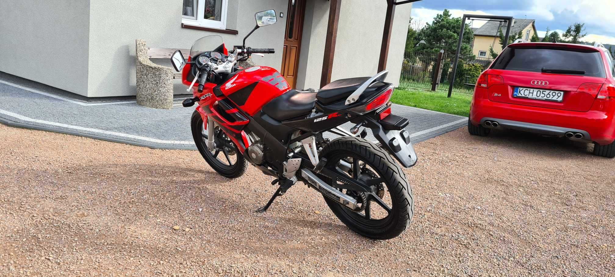 Honda CBR 125 super stan oryginał z Niemiec niski przebieg okazja