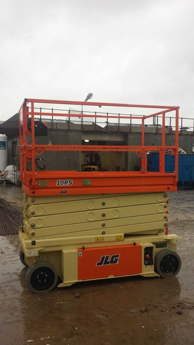 Podest nożycowy JLG 10RS