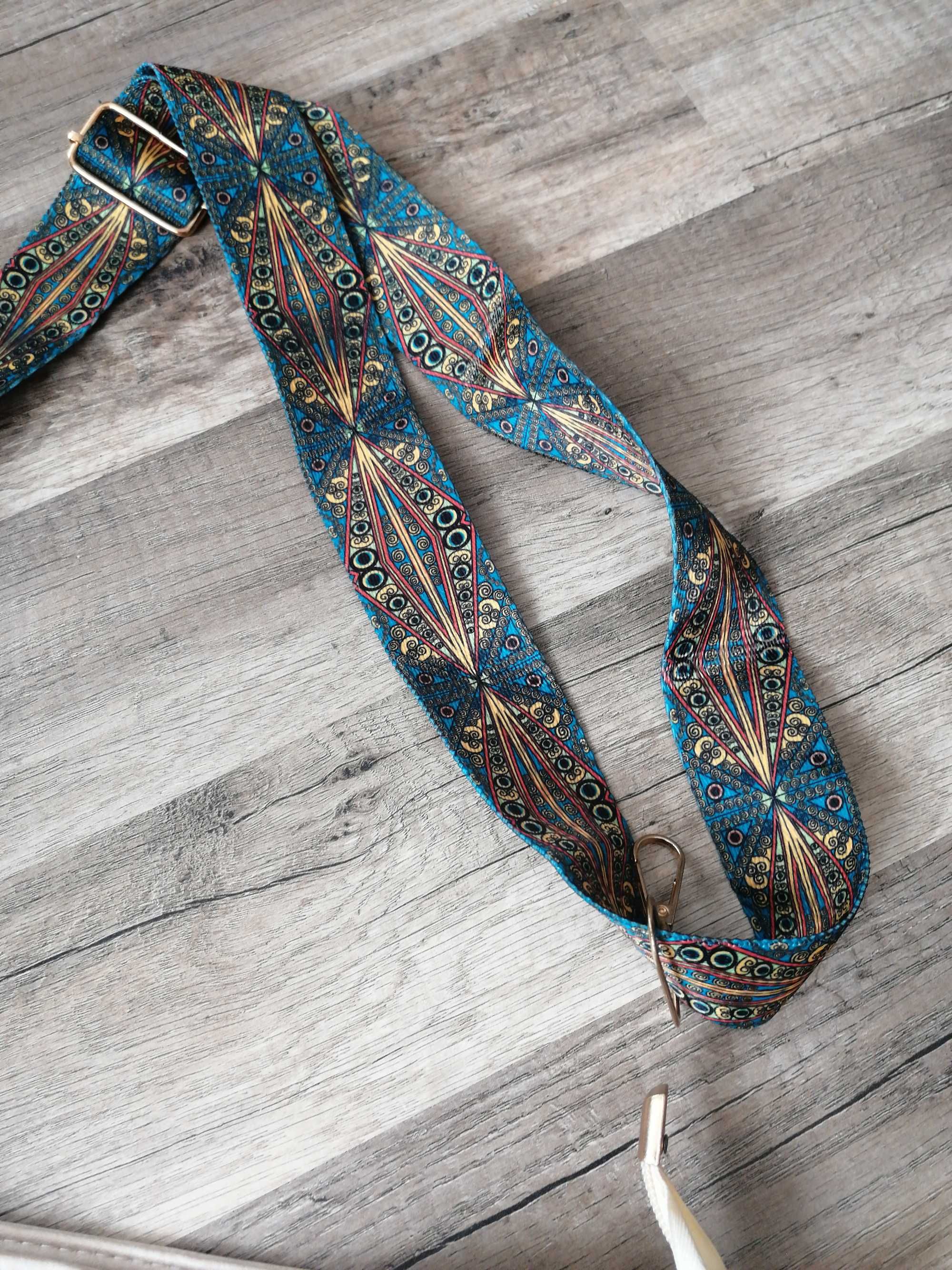 Nowa torebka bezowa boho