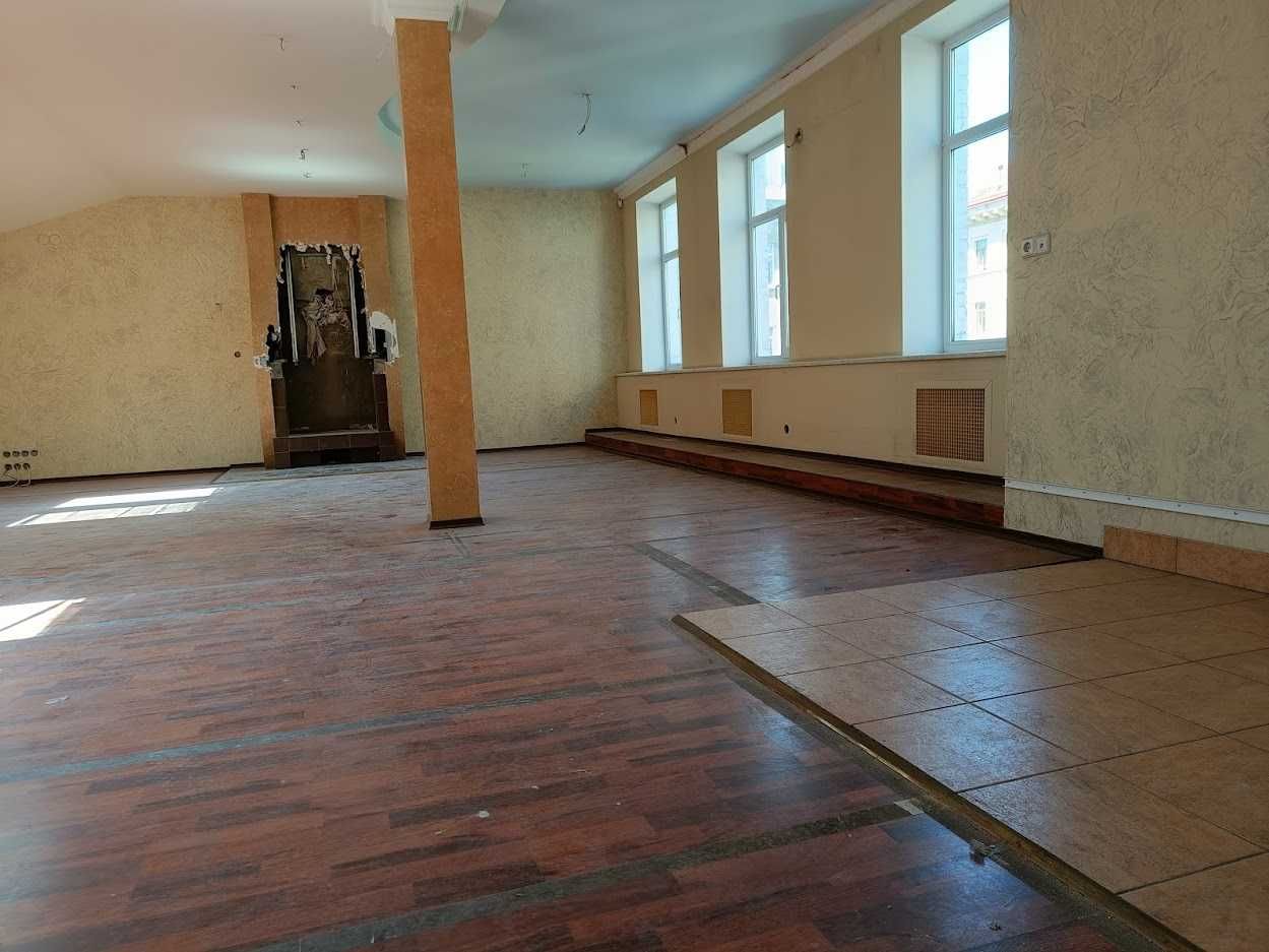 Квартира в центре Киева, ул. Костельная, апартаменты, офис, квартира