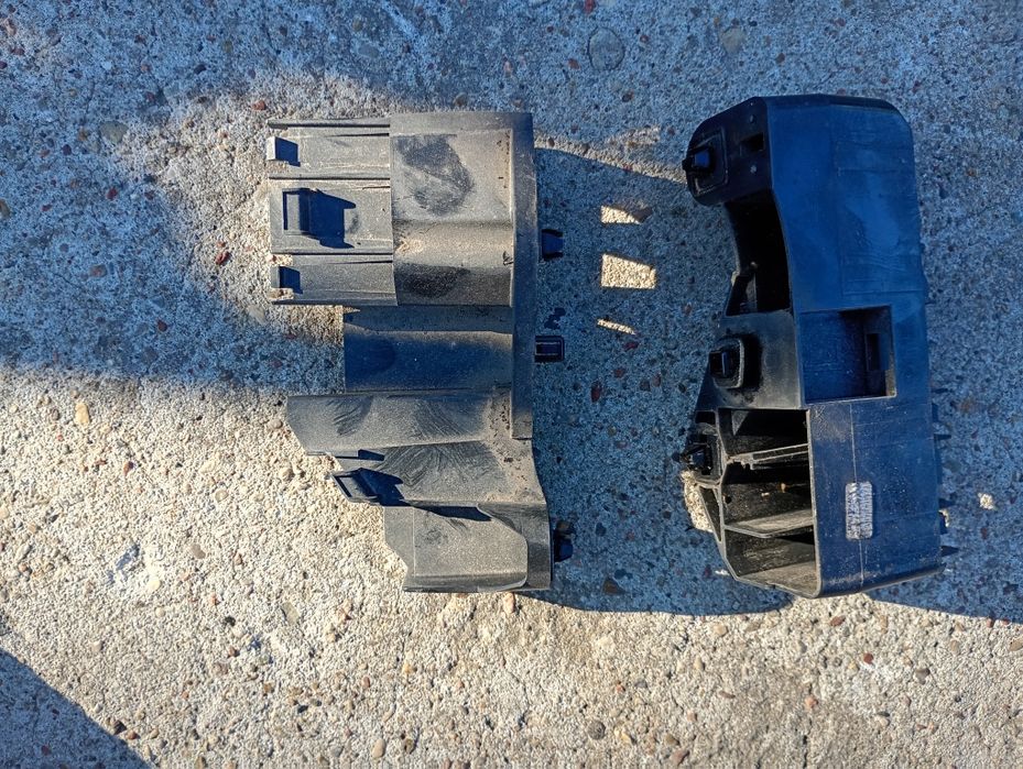 Suzuki Swift MK7 ślizg zderzaka tył oryginał prawy lewy