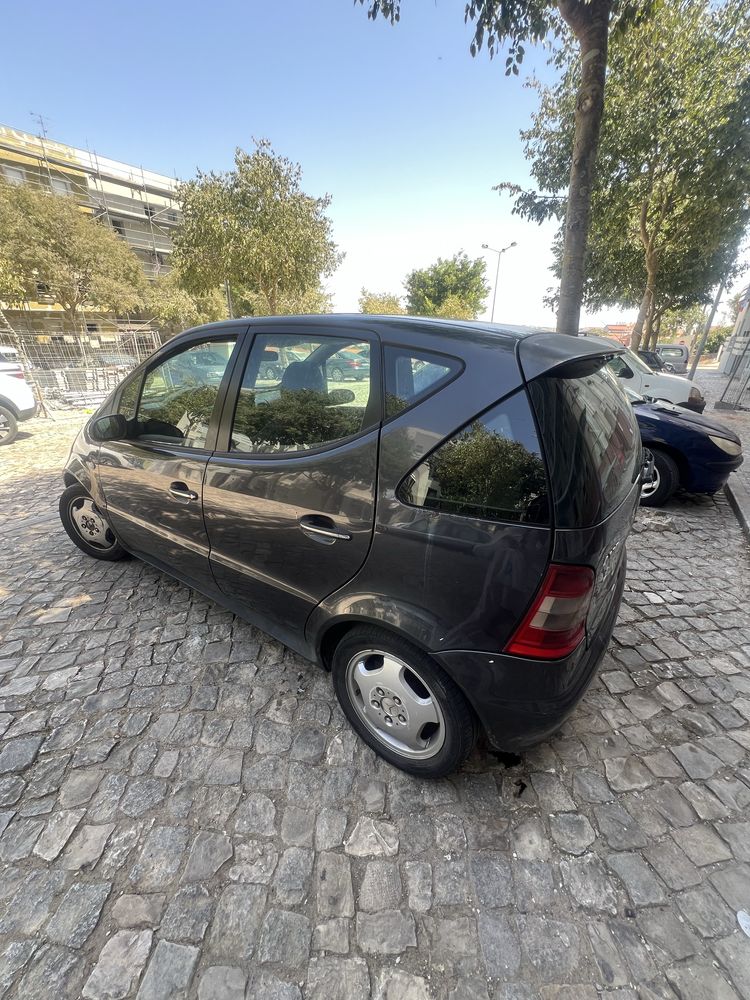 Mercedes-Benz A170 CDI 2000 – Econômico e Fiável