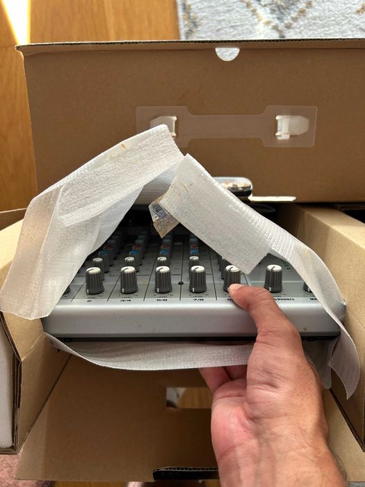 Mesa de Mistura Targa TM-2100 [NOVA]