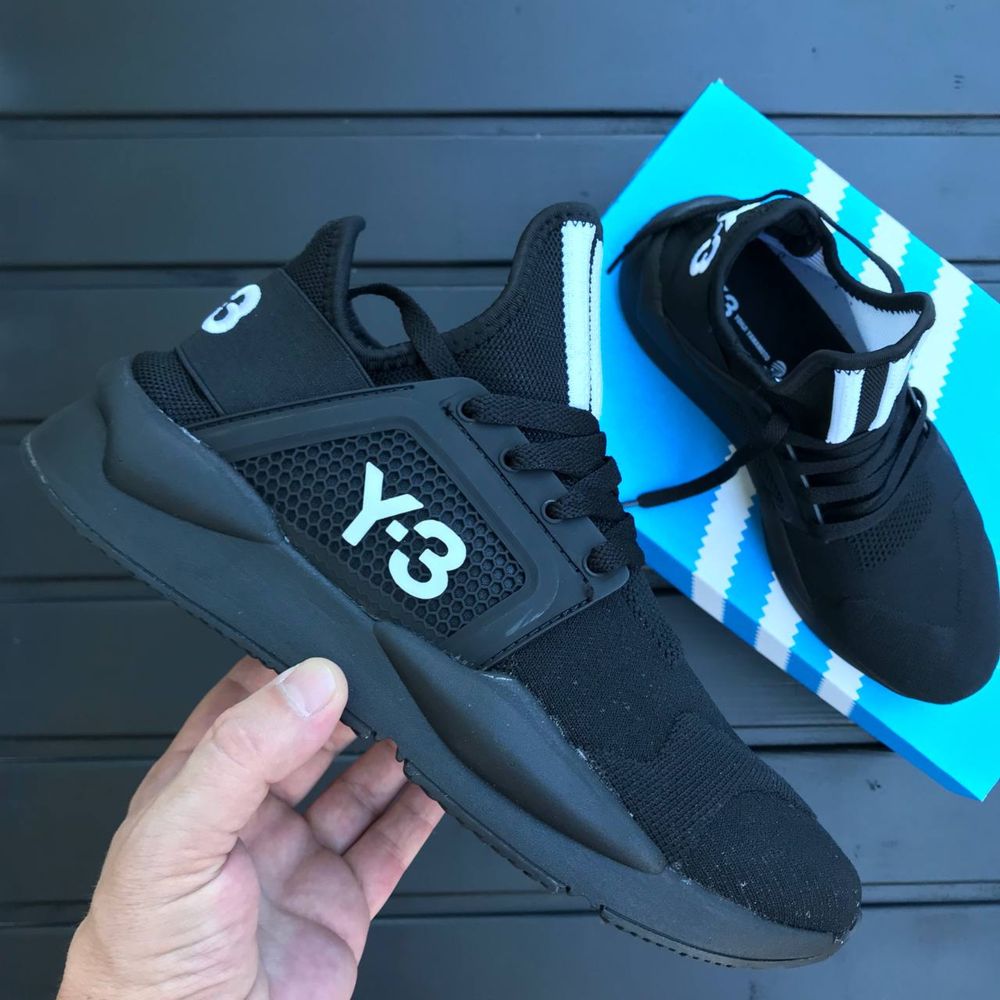 Чоловічі кросівки. Мужские кроссовки Adidas Y-3.