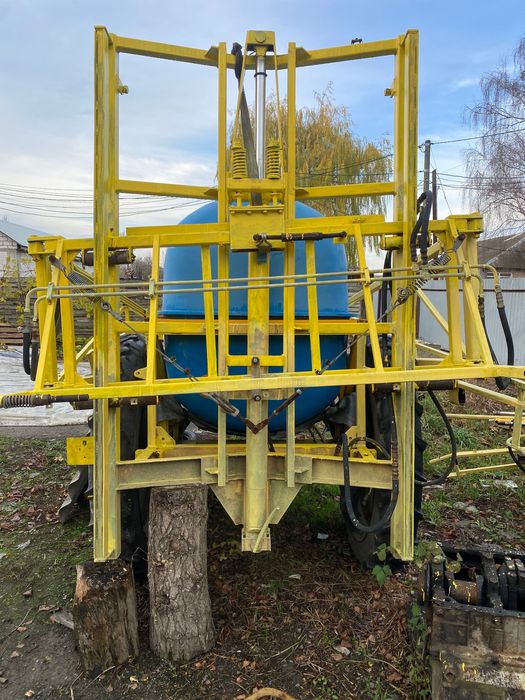 Оприскувач ОСШ2500 причіпний