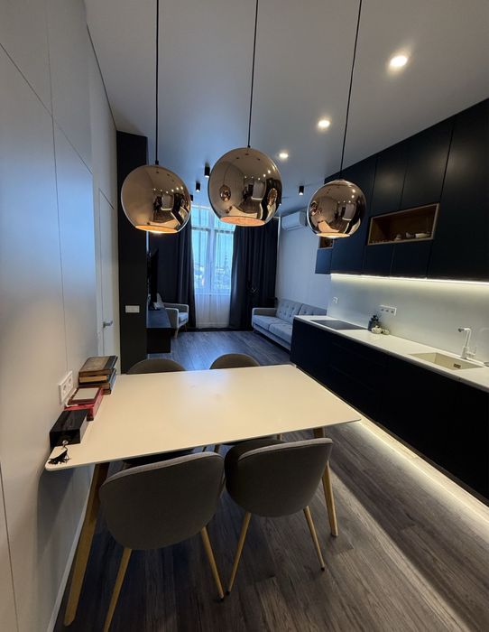 110 тыс.$ Квартира с новым ремонтом/ Новострой в центре /