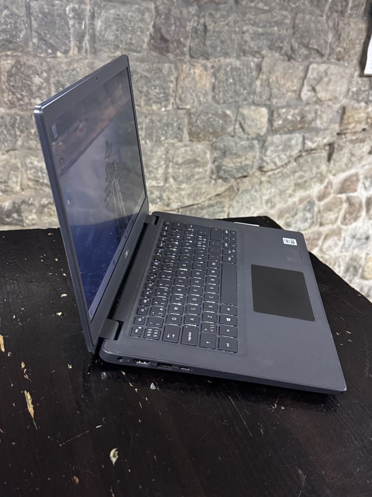 Dell Latitude 3410  i3 - 10 gen full hd ssd 256 gb