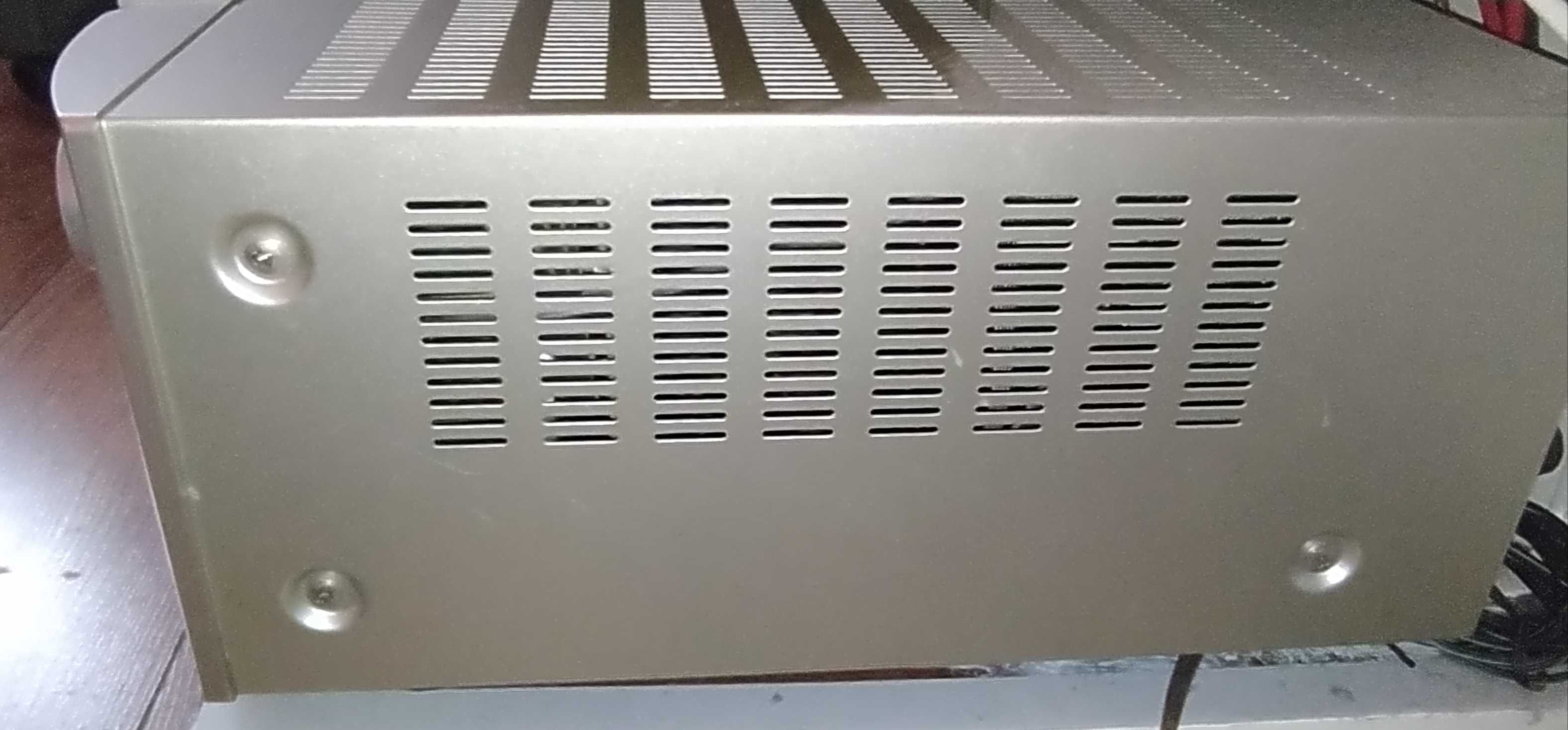 Amplituner Marantz SR-6006