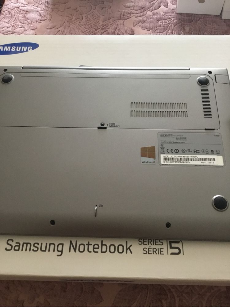 Laptop samsung 13”