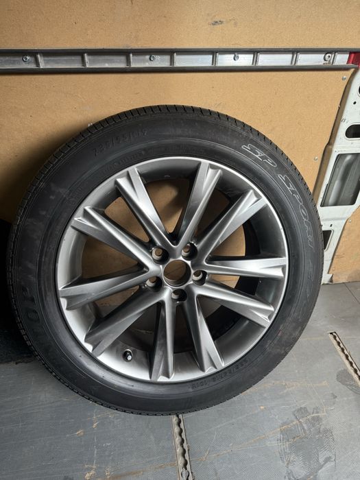 Запаска на Lexus RX 350