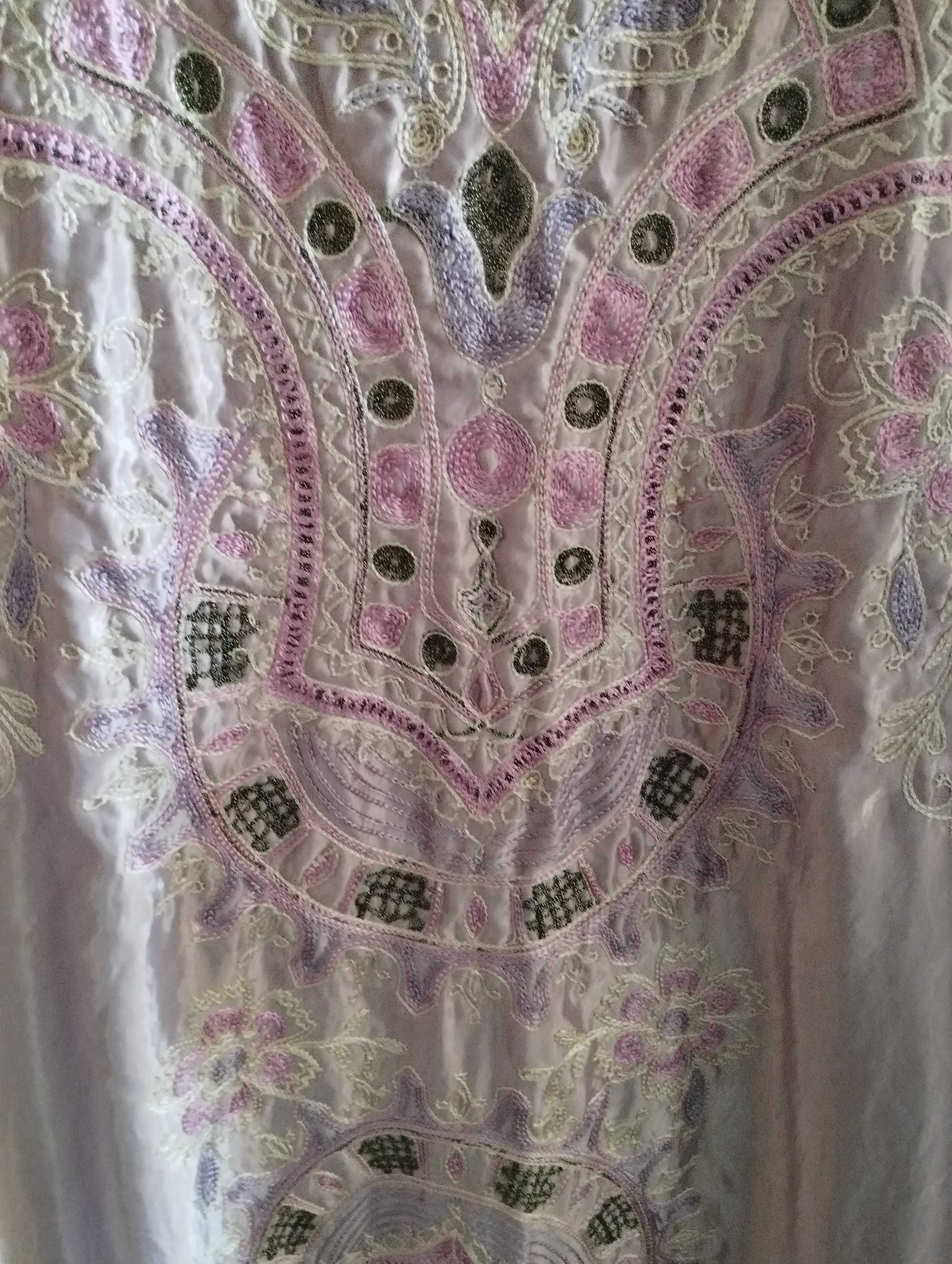 Kaftan made in Syria