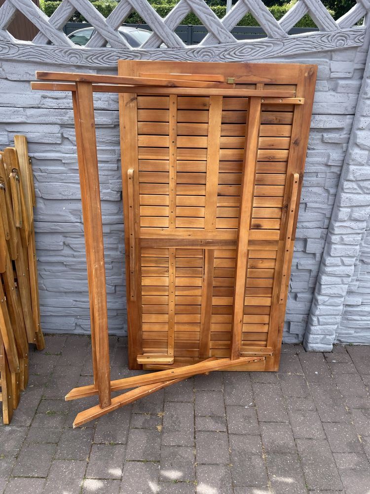 Stół drewniany z 4 krzesłami  taras balkon