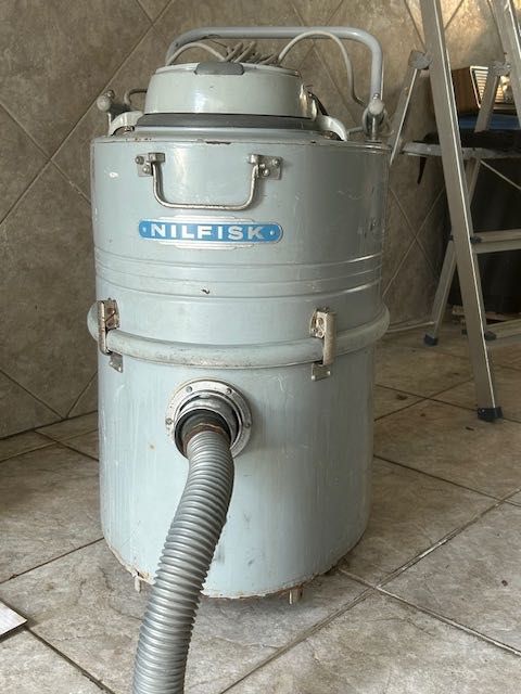 Aspirador Industrial Usado Nilfisk