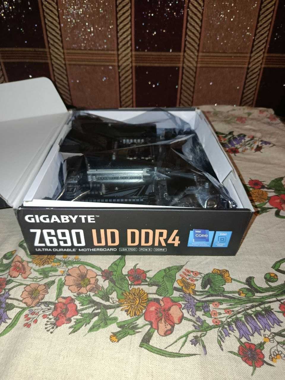 Gigabyte z690 UD DDR4