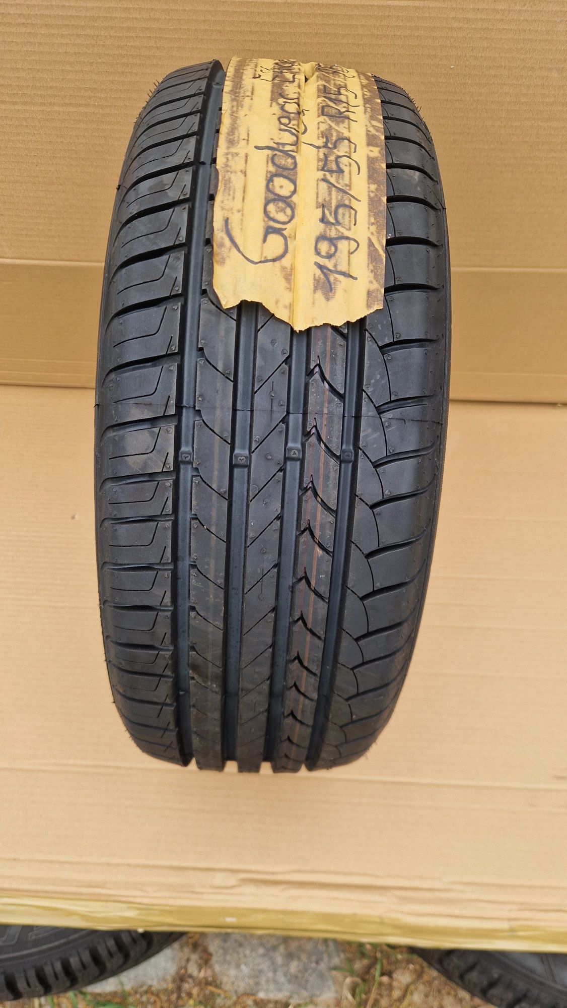 195/55R15 Good Year  EfficientGrip nowa 1szt