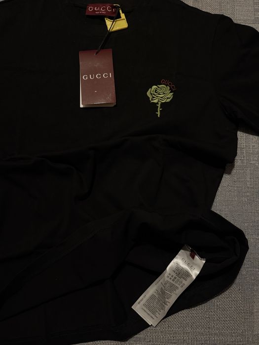 T-shirt GUCCI preto