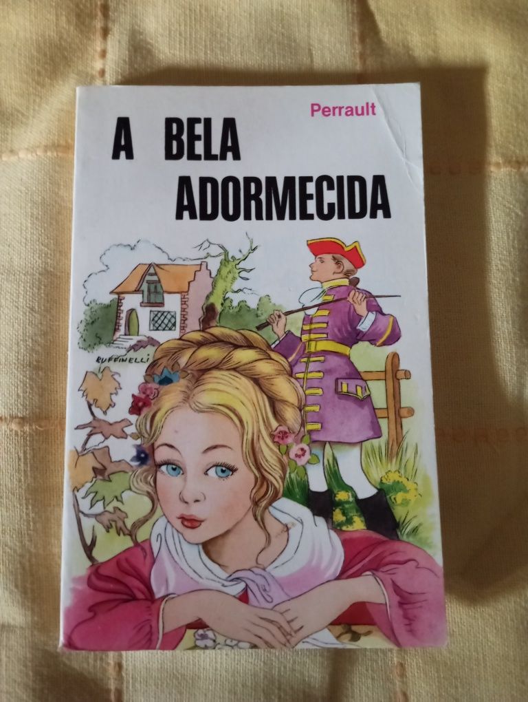 Perrault - A Bela Adormecida