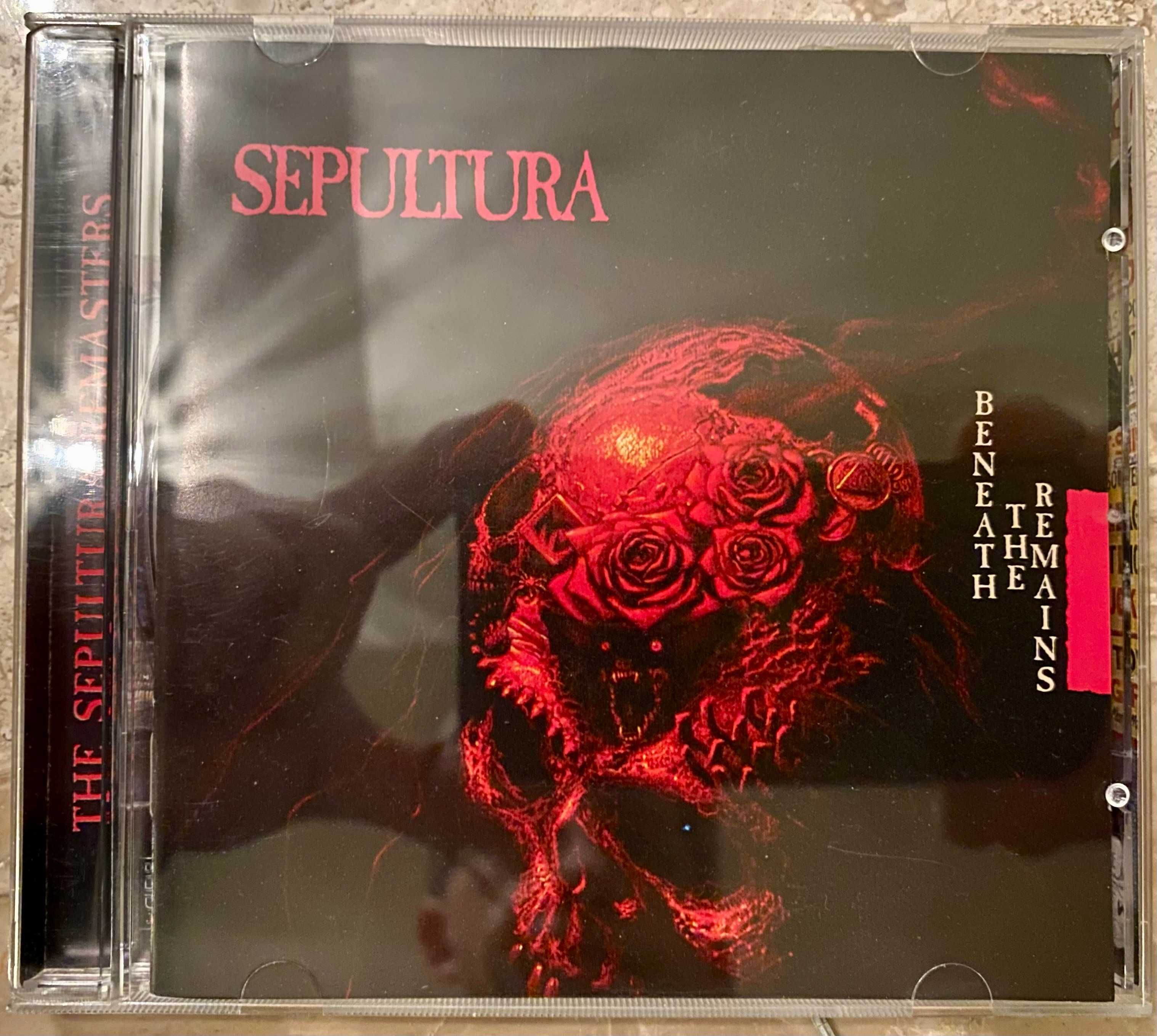 Sepultura beneath the remains