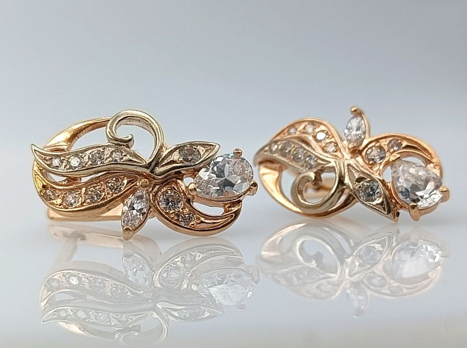 Золотые серьги 585