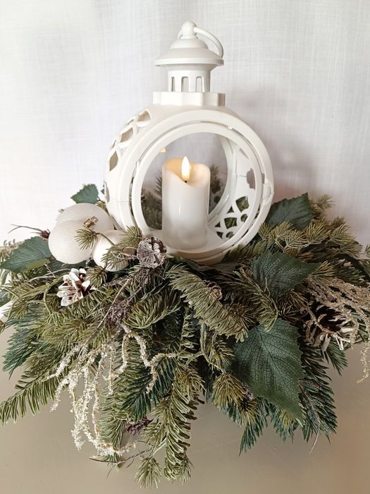 Stroik na Grób Kompozycja Nagrobna Wiązanka Lampion Świeca Led