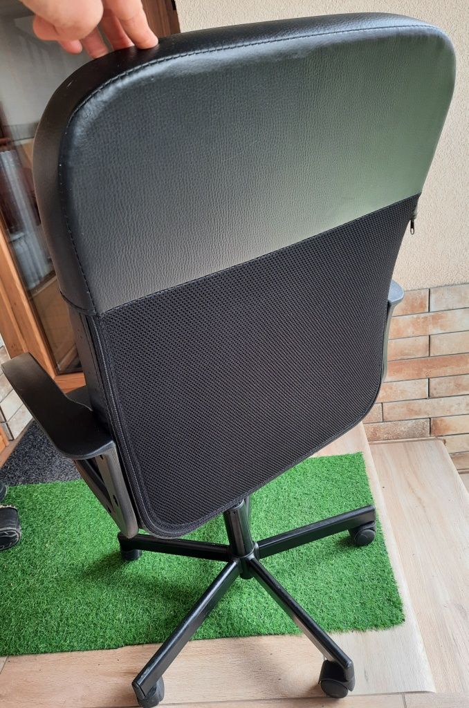 Fotel obrotowy do biurka IKEA RENBERGET