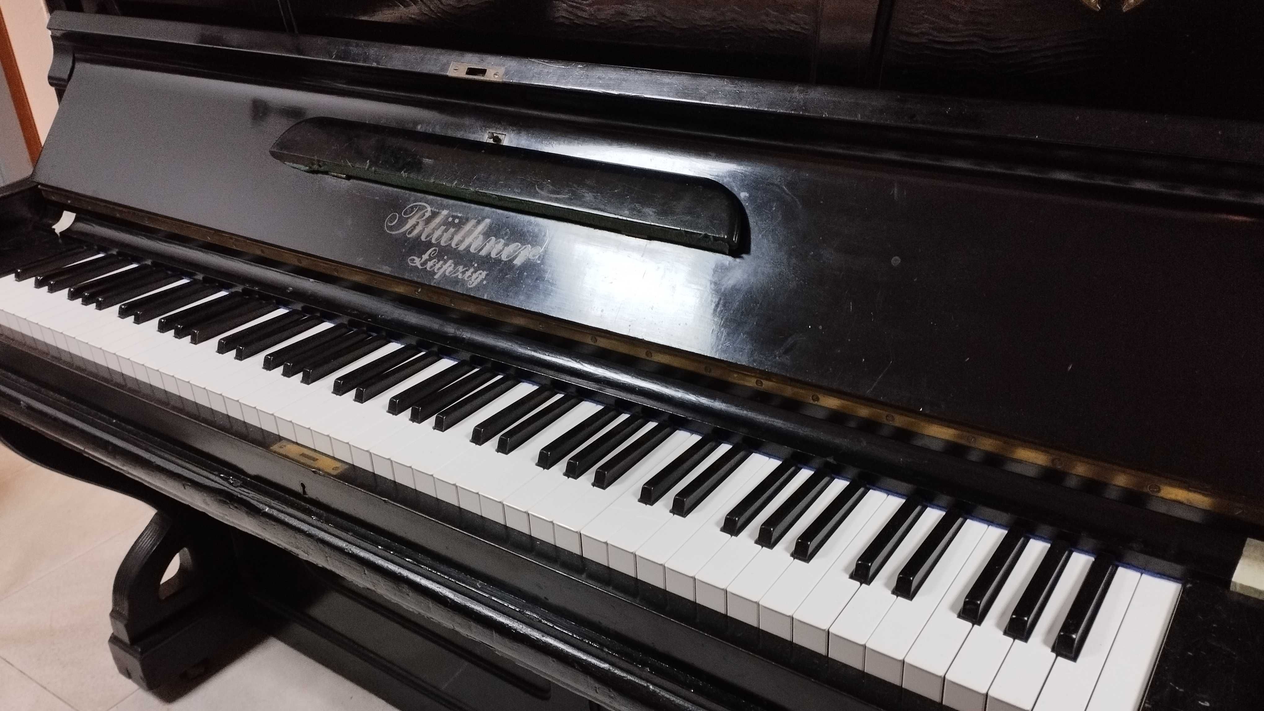 Piano Vertical Blüthner / Blüthner Upright Piano