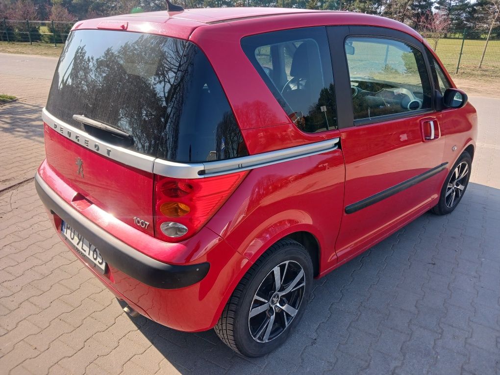 Peugeot 1007 1.4 benzyna 2006 rok