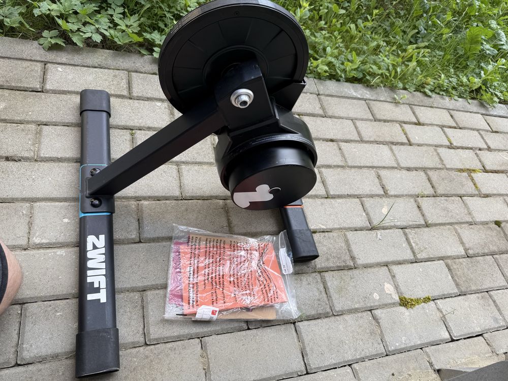Велостанок ZWIFT