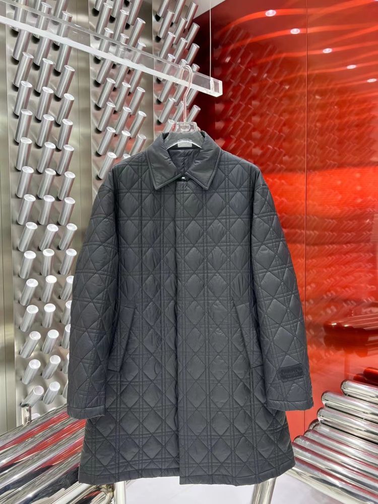 Czarna kurtka płaszcz Christian Dior