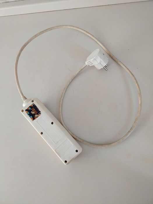 Удлинитель 3 розетки 1,3 метра подовжувач переноска сетевой фильтр