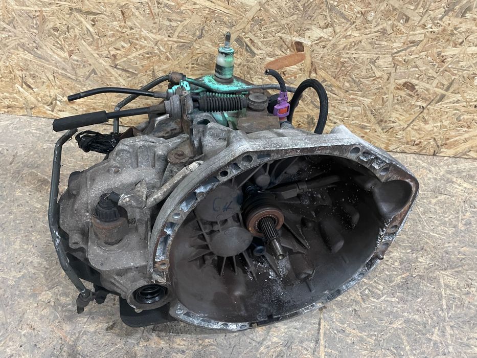 Trafic Vivaro 2.0 dci skrzynia biegów PF6023 oryginał