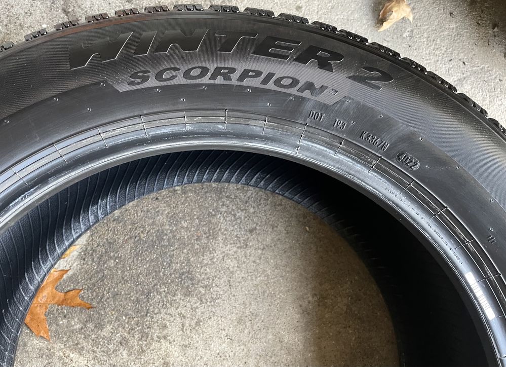 2x opony zimowe 235/60 r18 107V Pirelli Winter Scorpion (7mm 2022r)