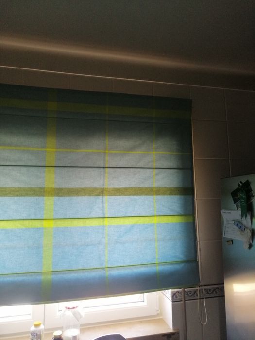 Presiana estore azul e verde