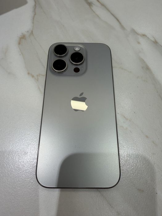Iphone 15 Pro 128GB Titanium Natural