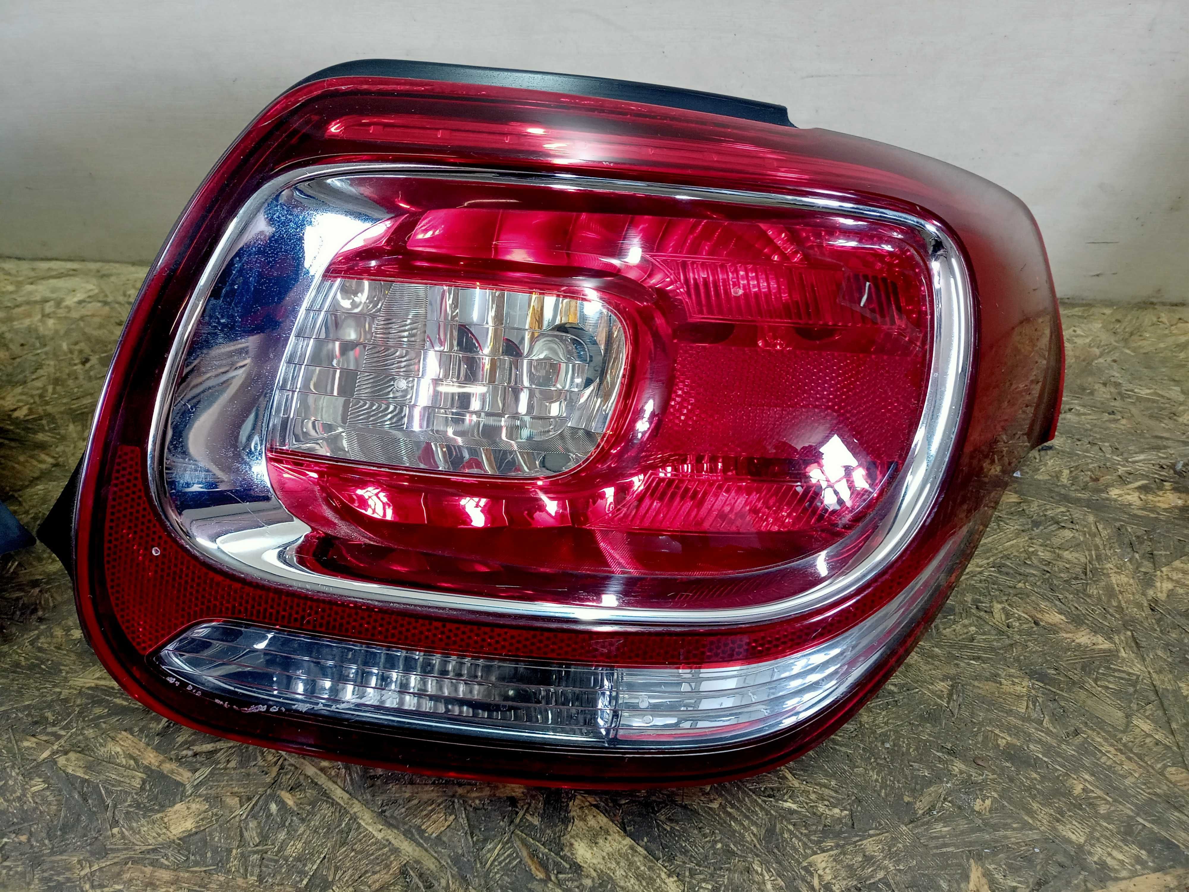 Citroen DS3 lampa tył tylna prawa lewa oryginał komplet demontaż