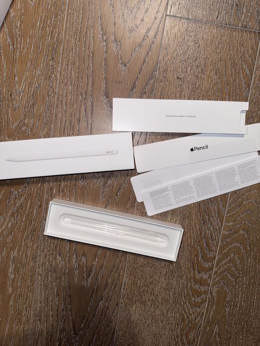Оригінальне пакування apple pencil