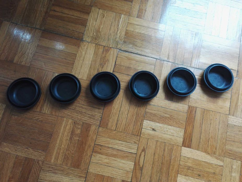 Dekiel, zaślepka, korek lampy, reflektora Toyota Avensis I - T22