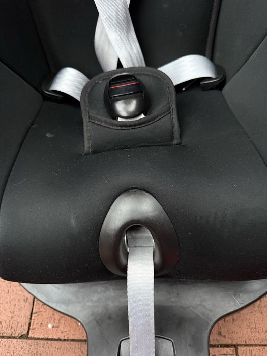 Дитяче автокрісло  BRITAX-ROMER DUALFIX i-size